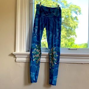 Blue Geo Teeki Leggings